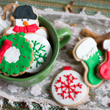 Sugar snowflake pops