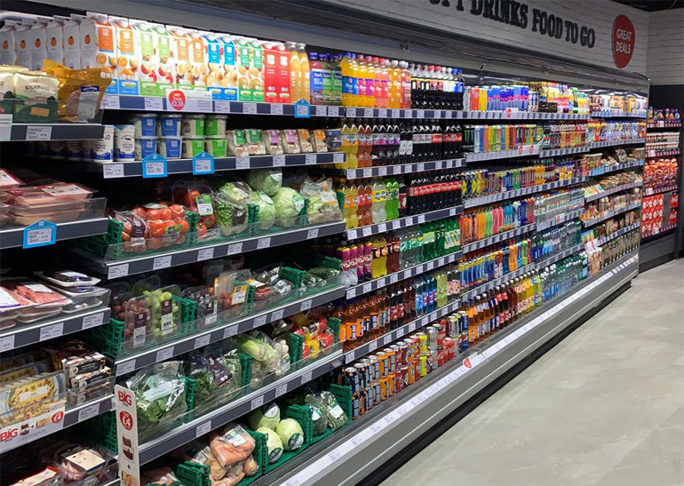 New store opens following Renfrew refurbishment stocked chillers with soft drinks