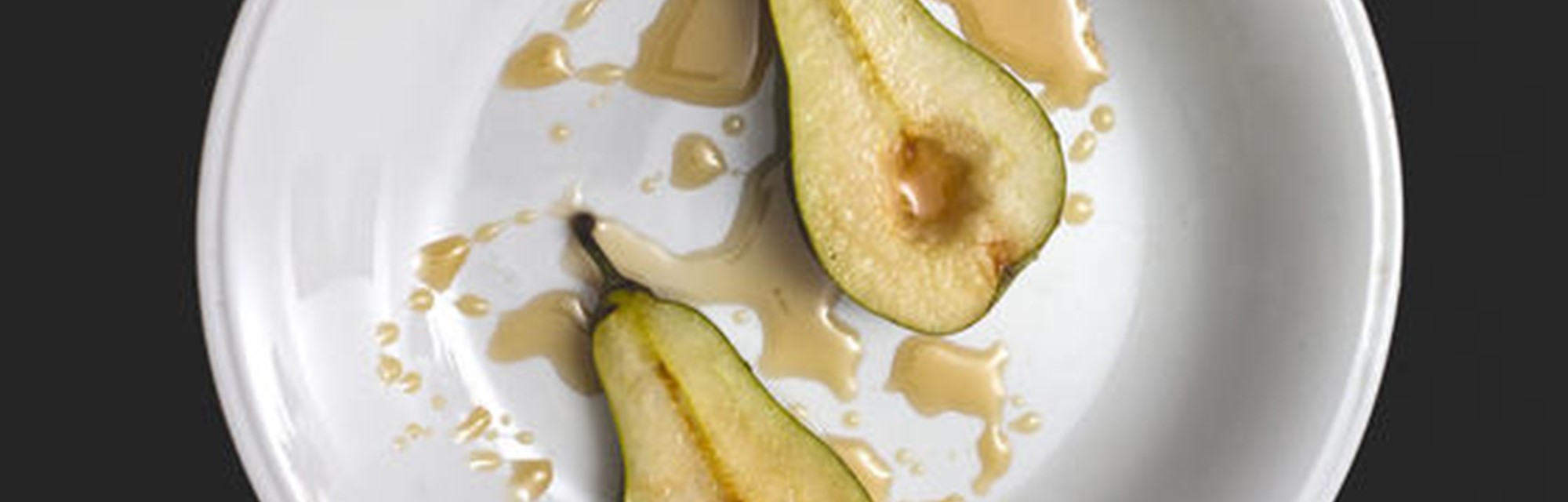 Pears in butterscotch sauce