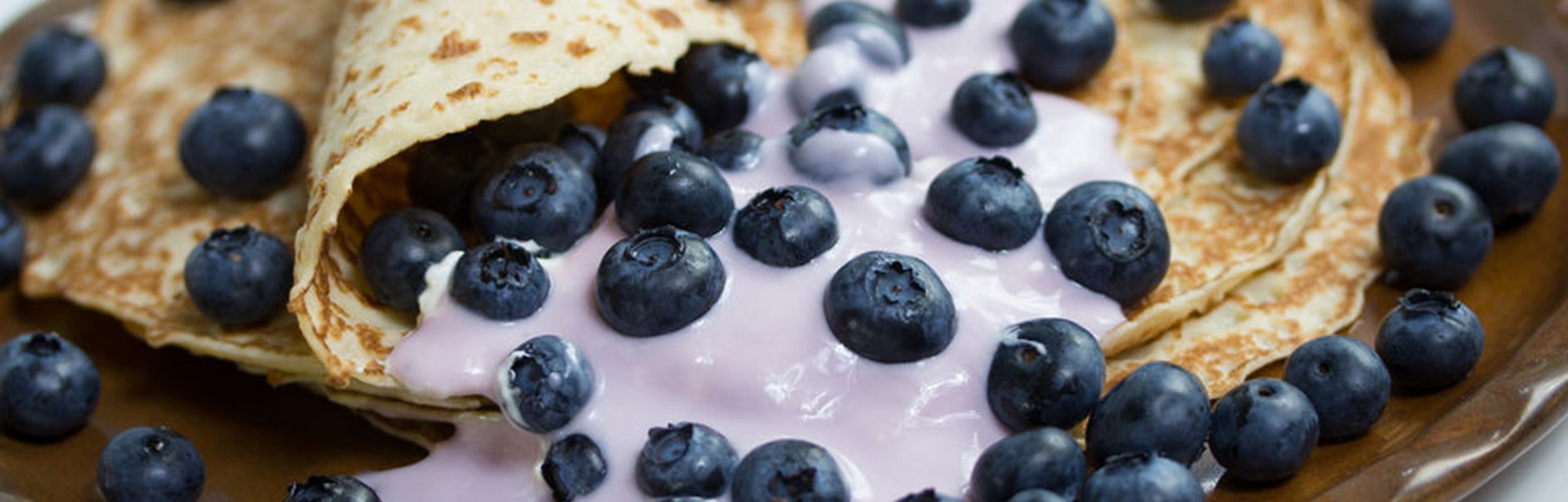 Blueberry yoghurt pancakes