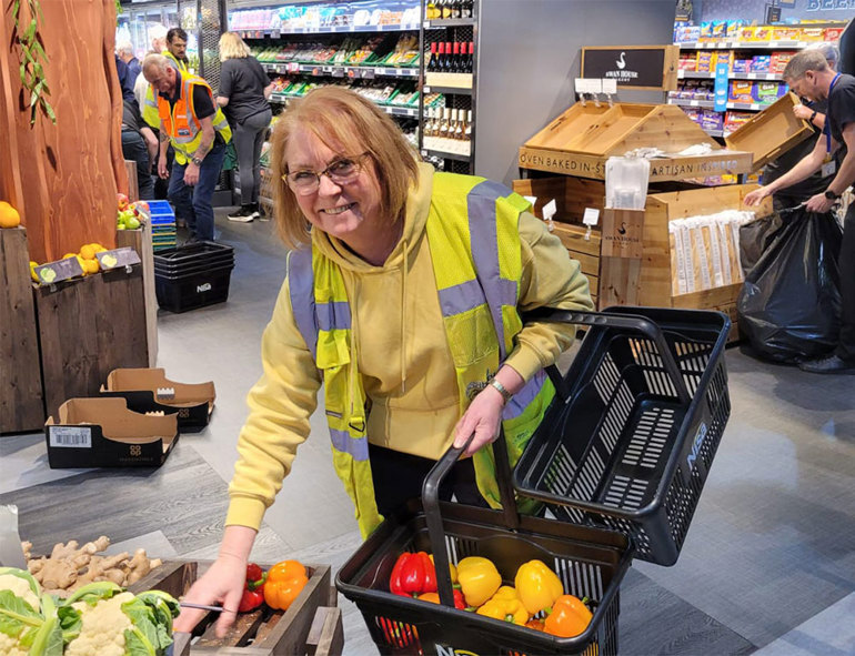 Filling up the foodbanks of Coventry article 2