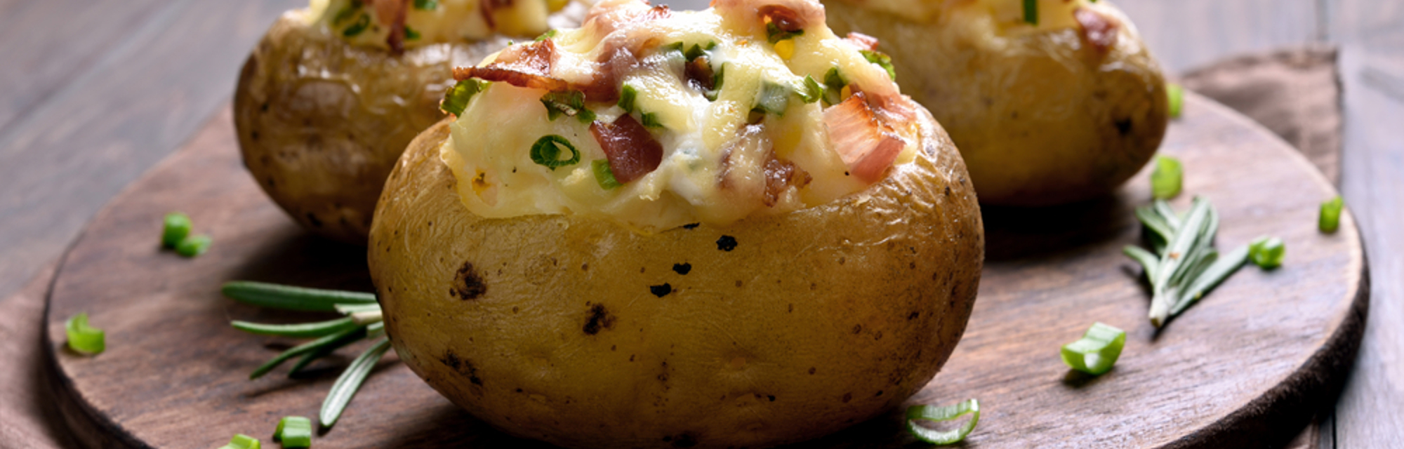 Stuffed jacket potatoes