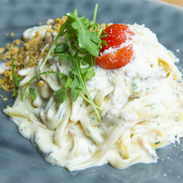 Stilton, Asparagus & Tomato Tagliatelle